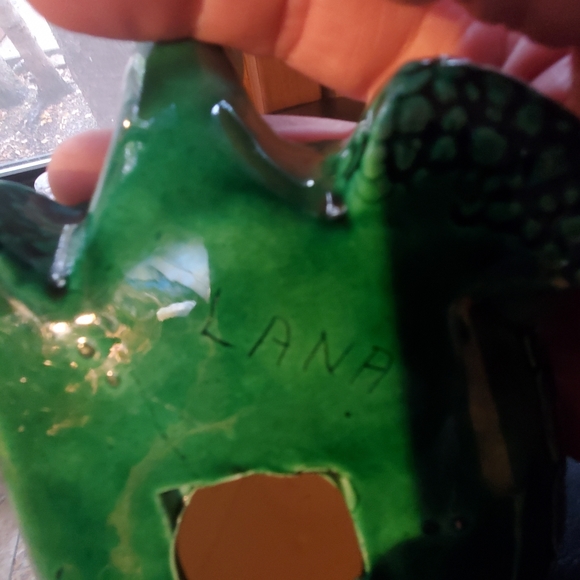 handmade carved and painted tortoise turtle ceramic animals sculpture statue - Picture 4 of 4